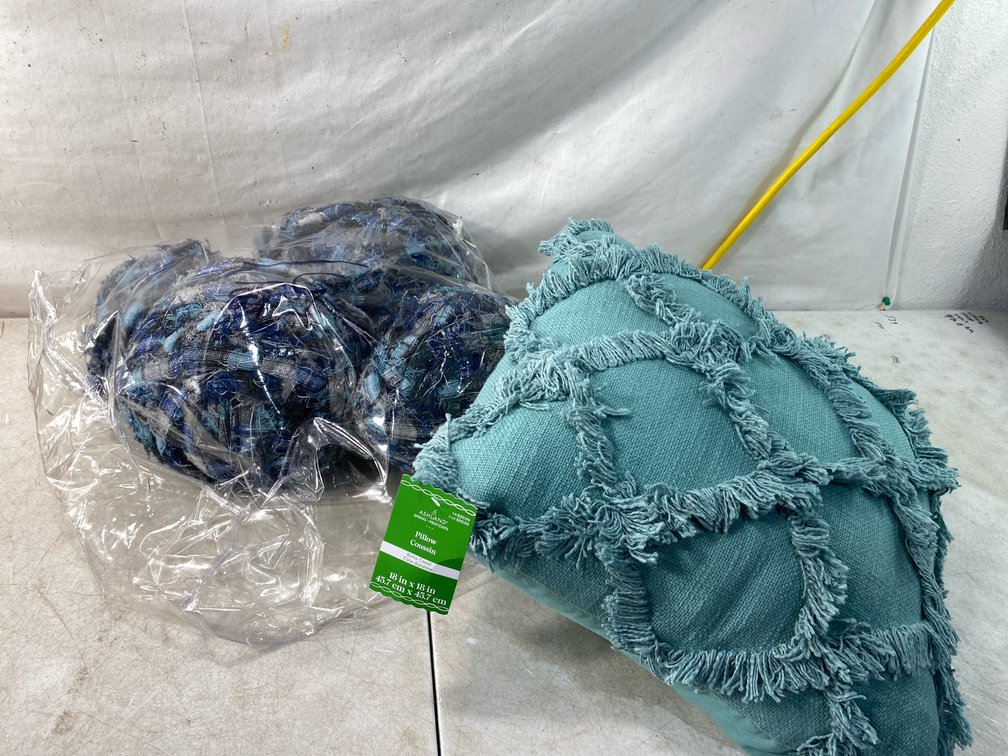 Decorative Throw Pillow and Fabric Ribbon Yarn