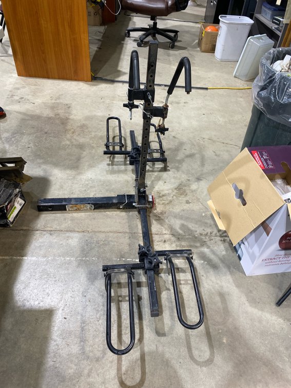 Hitch-Mounted Platform Bike Rack