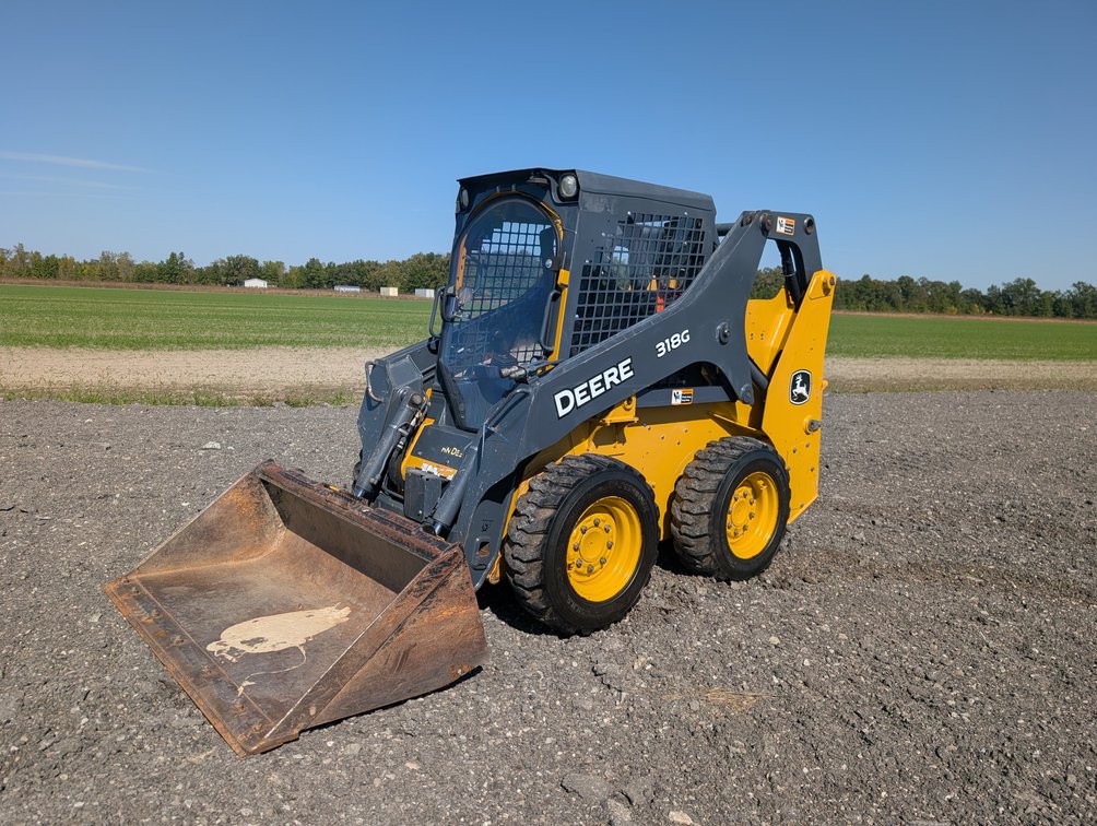 2018 Deere 318G