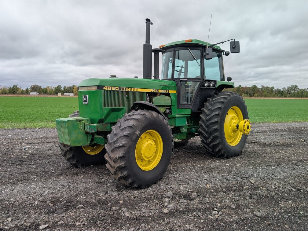 John Deere 4650