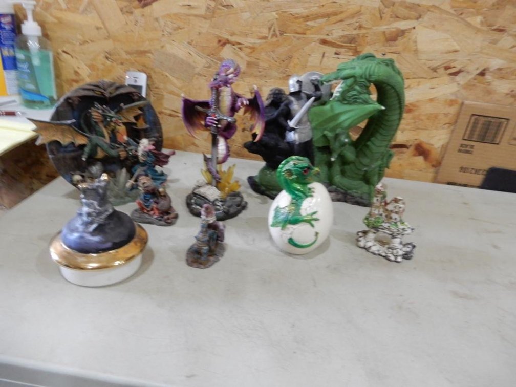 Dragon Decor