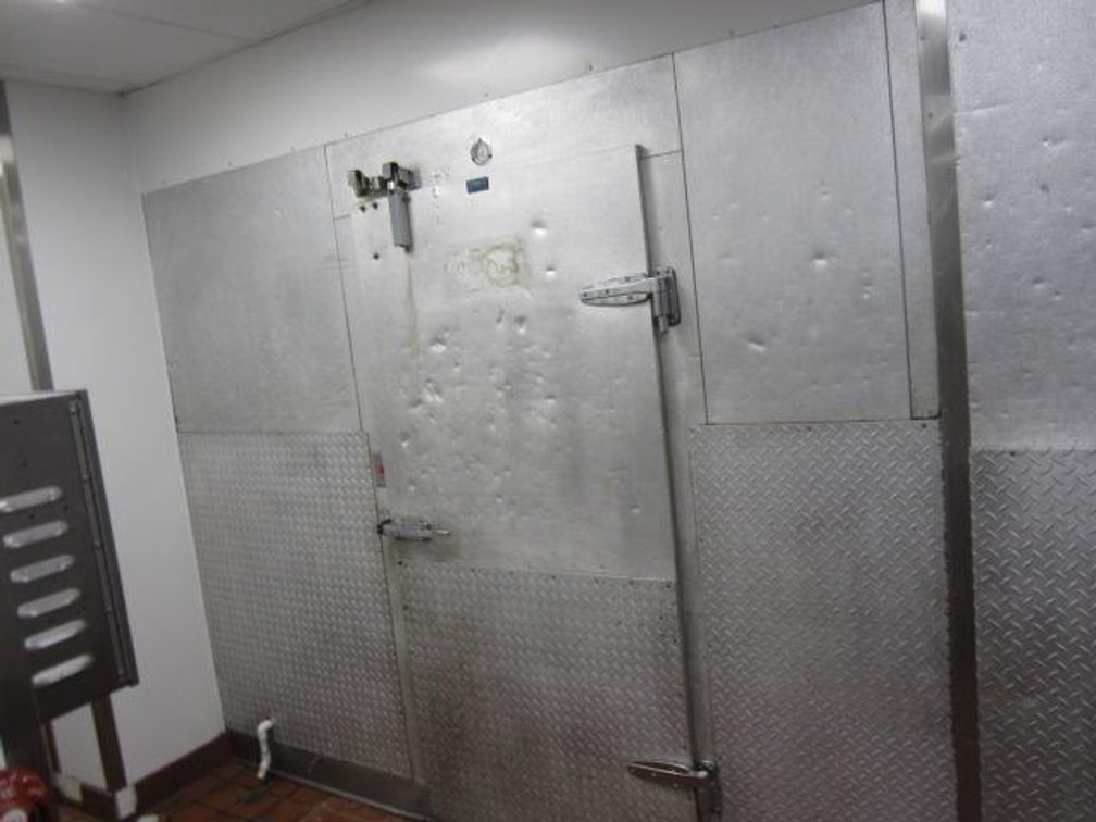 TONKA COMMERCIAL WALK-IN COOLER