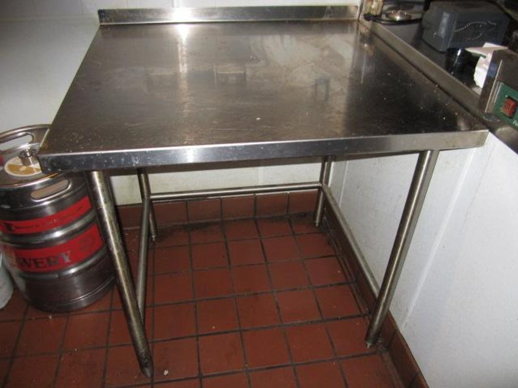 NSF STAINLESS STEEL PREP TABLE