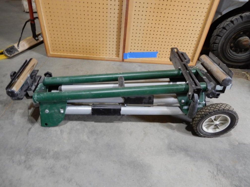 Lot 76