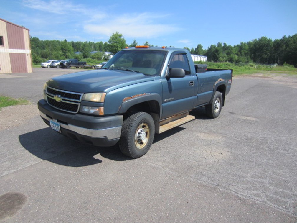 2006 Chevrolet Silverado Pickup Truck - VIN#: 1GCHK2U46E136049