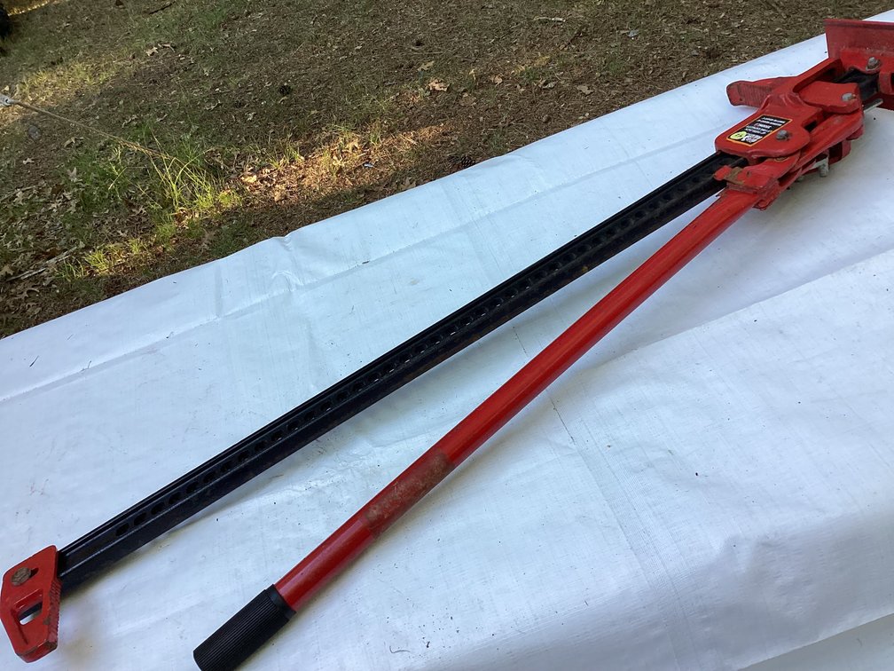 BIG RED 3500 LB FARM JACK