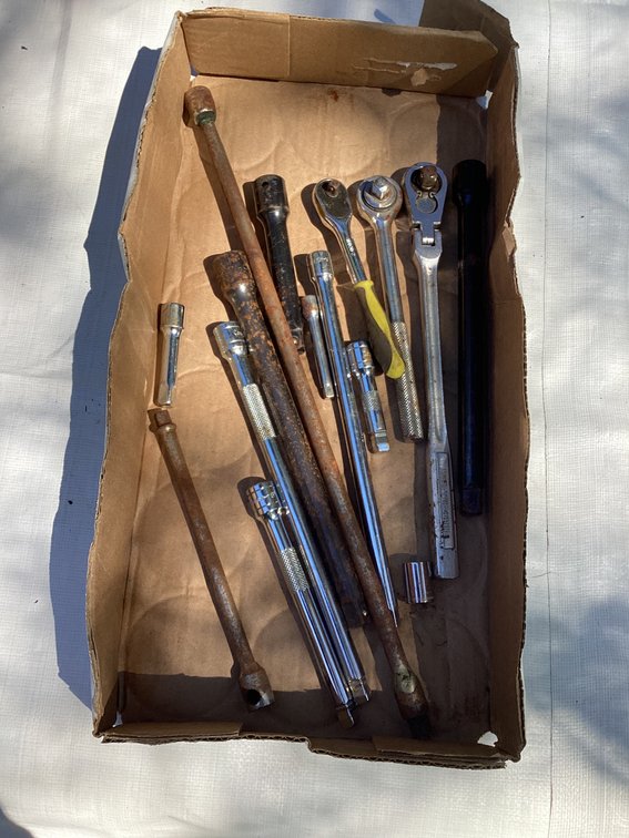 3 SOCKET WRENCHES AND LOTS OF EXTENSIONS