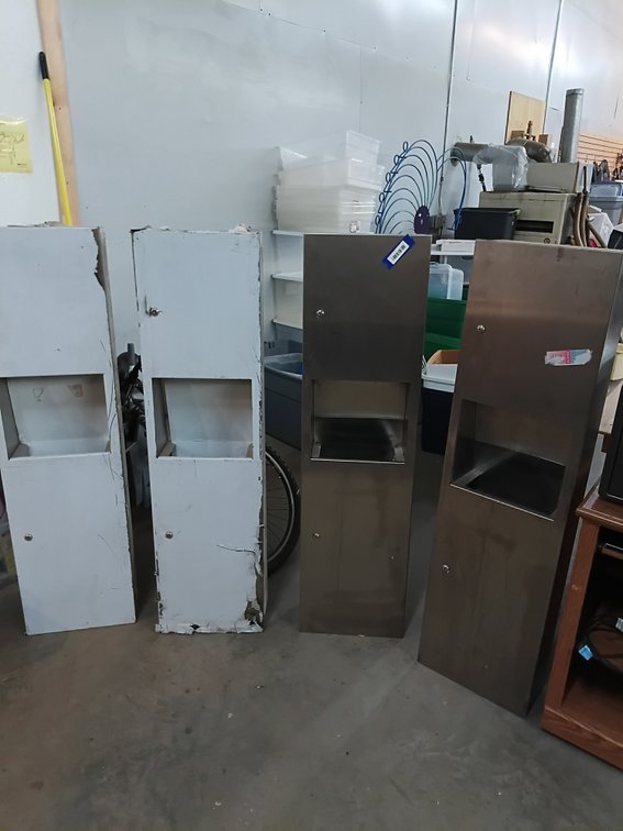 4 Paper Towel Dispensers