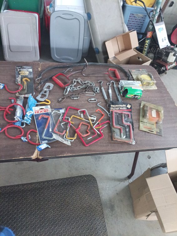 Storage Hooks & Ratchet Straps