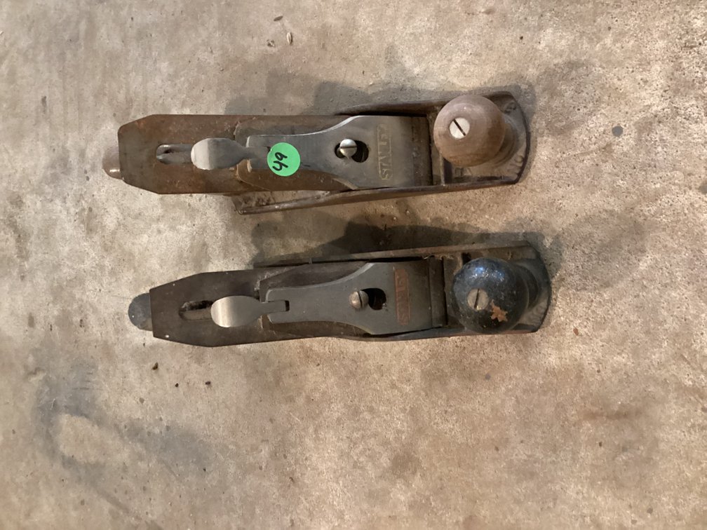 2 Bailey planes with Stanley cutters