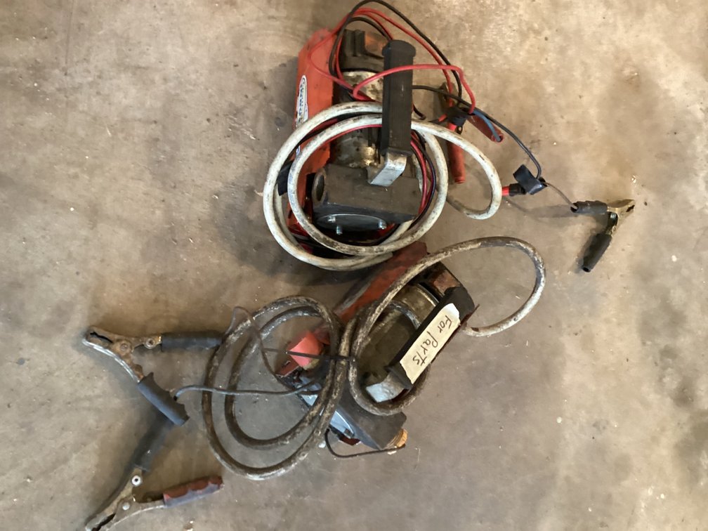 2 pumps. 1 good the other for parts