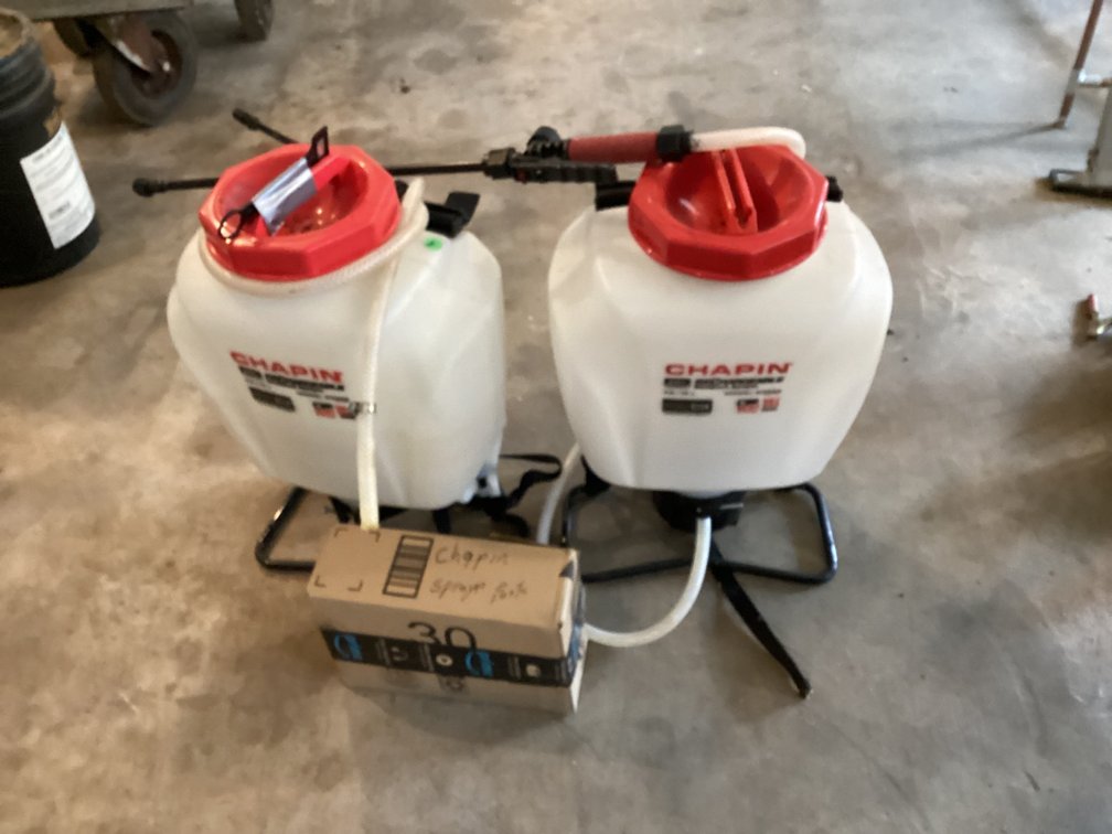 2 Chapin sprayers unknown condition