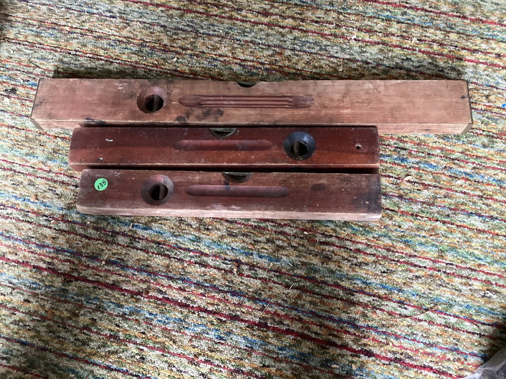 3 Antique levels