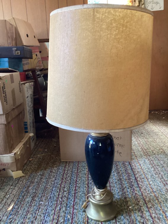 Glass table lamp