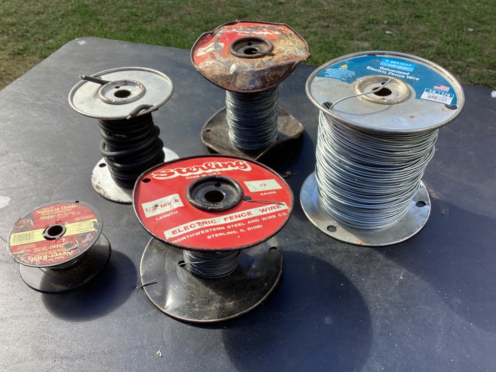 Electric fence wire