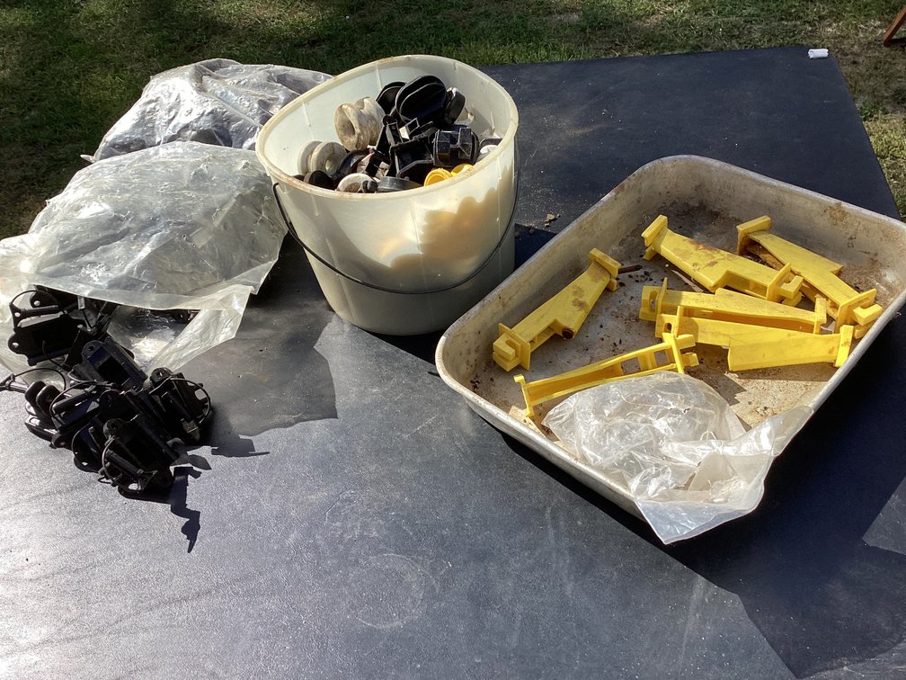 Electric fence supplies