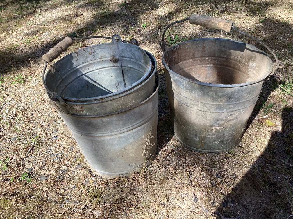 4 vintage feed buckets