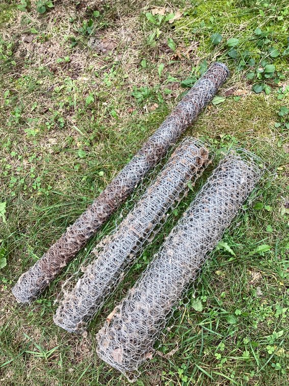 2 - 2’ roll and 1 -3’ roll of chicken wire