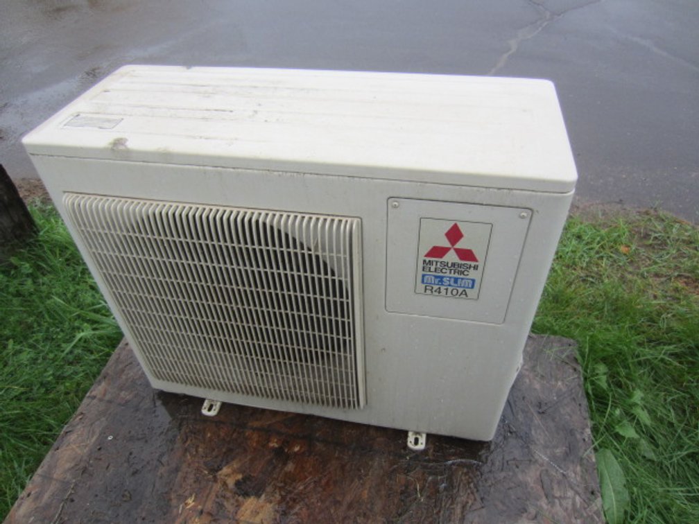 Mitsubishi split system heat pump