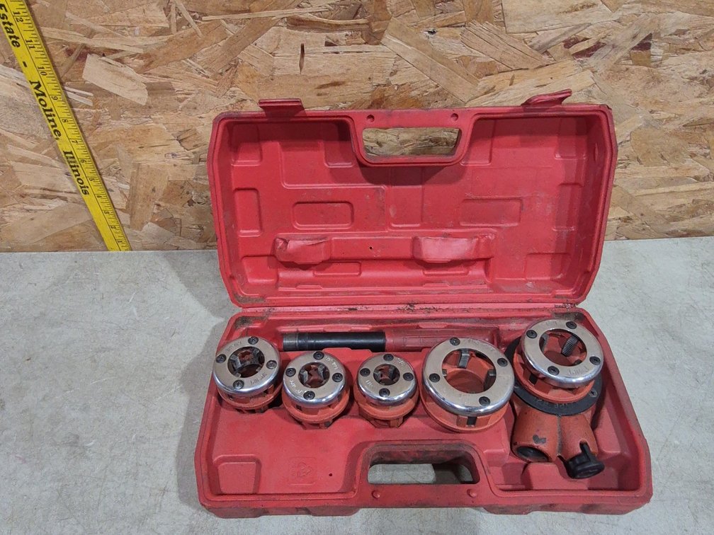 Pipe Threader
