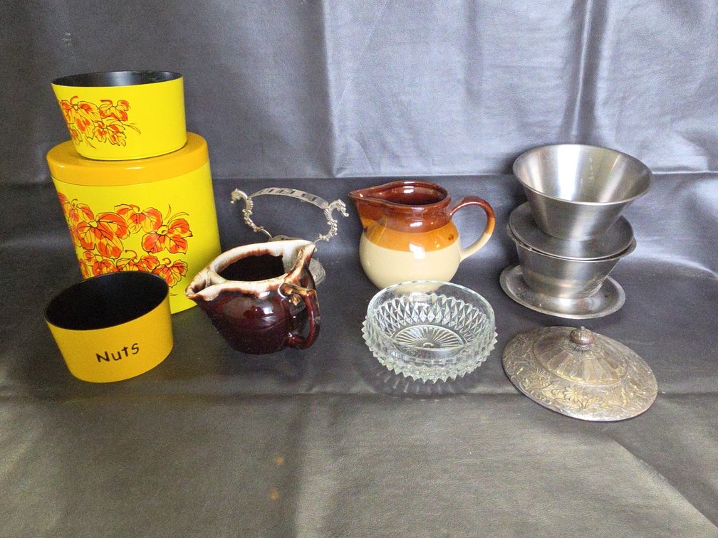 Vintage Kitchenware