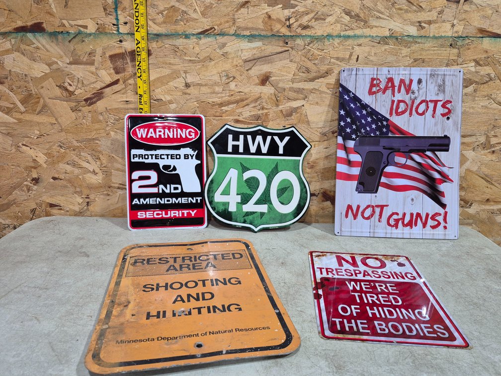 Tin Signs