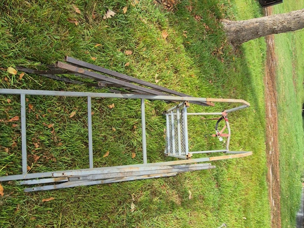 Ladder Stand
