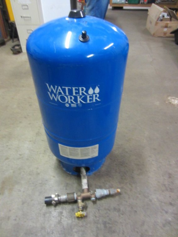 2019 (HT20) WATER PRESSURE TANK
