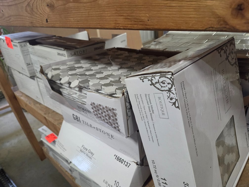 Ceramic & Mosaic Tile