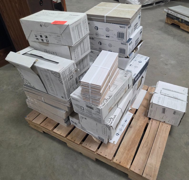 Ceramic & Porcelain Tile Lot
