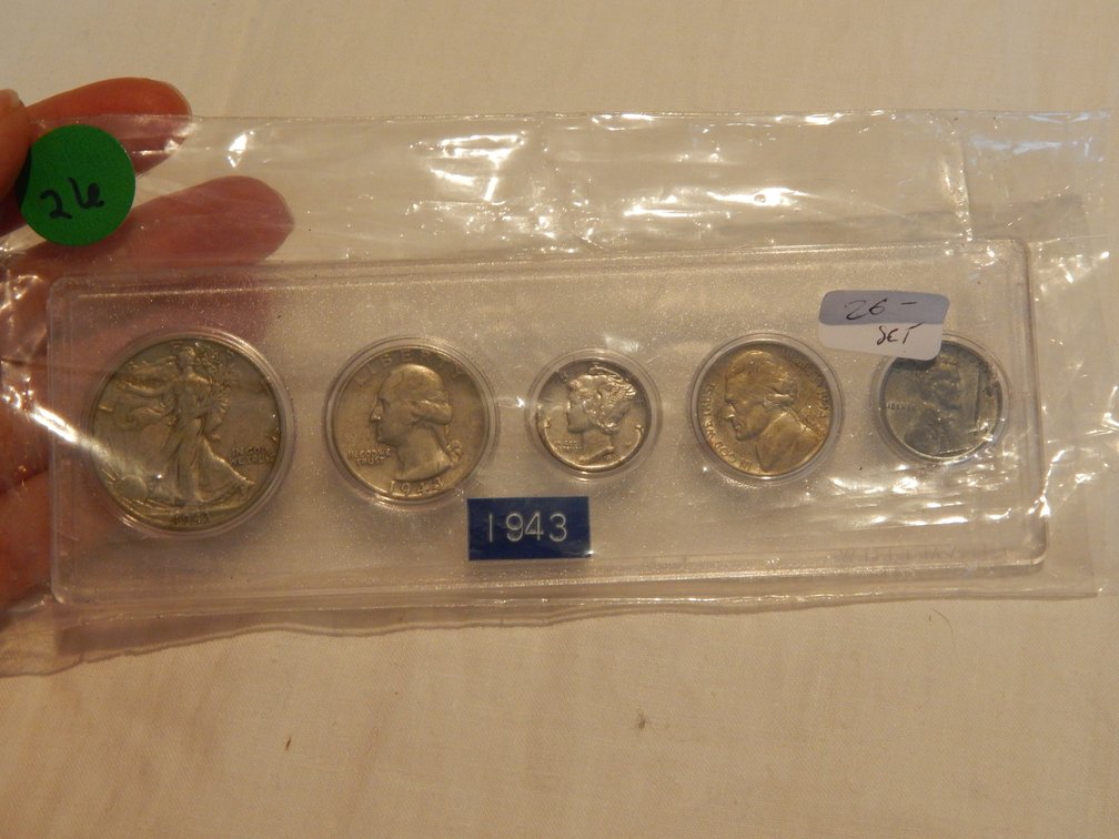 1943 Year set