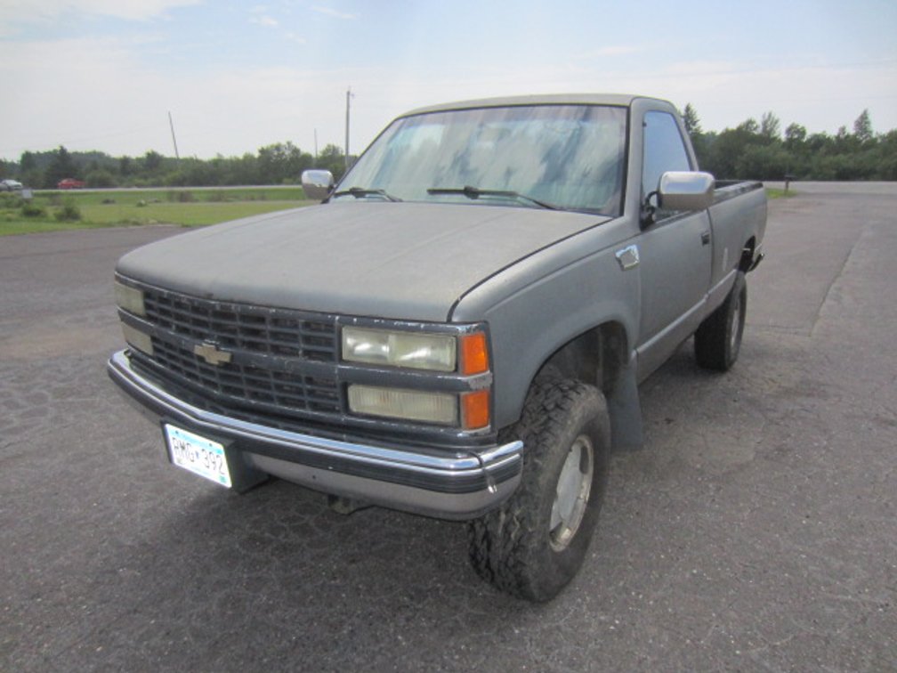 1992 Chevrolet K1500 4X4 Truck - VIN# 1GCEK14K0NE111952