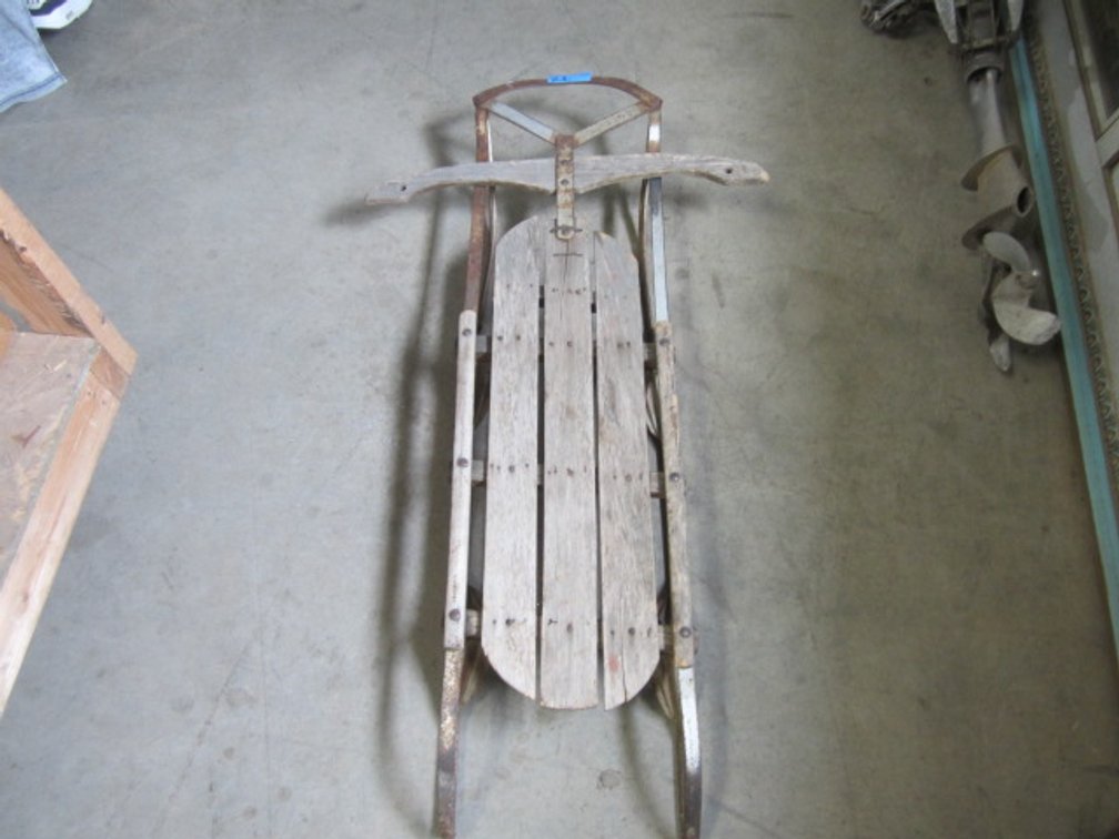 VINTAGE SLED