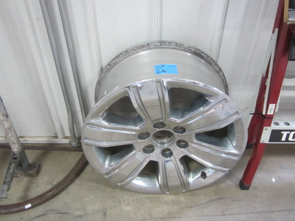 WHEEL RIM