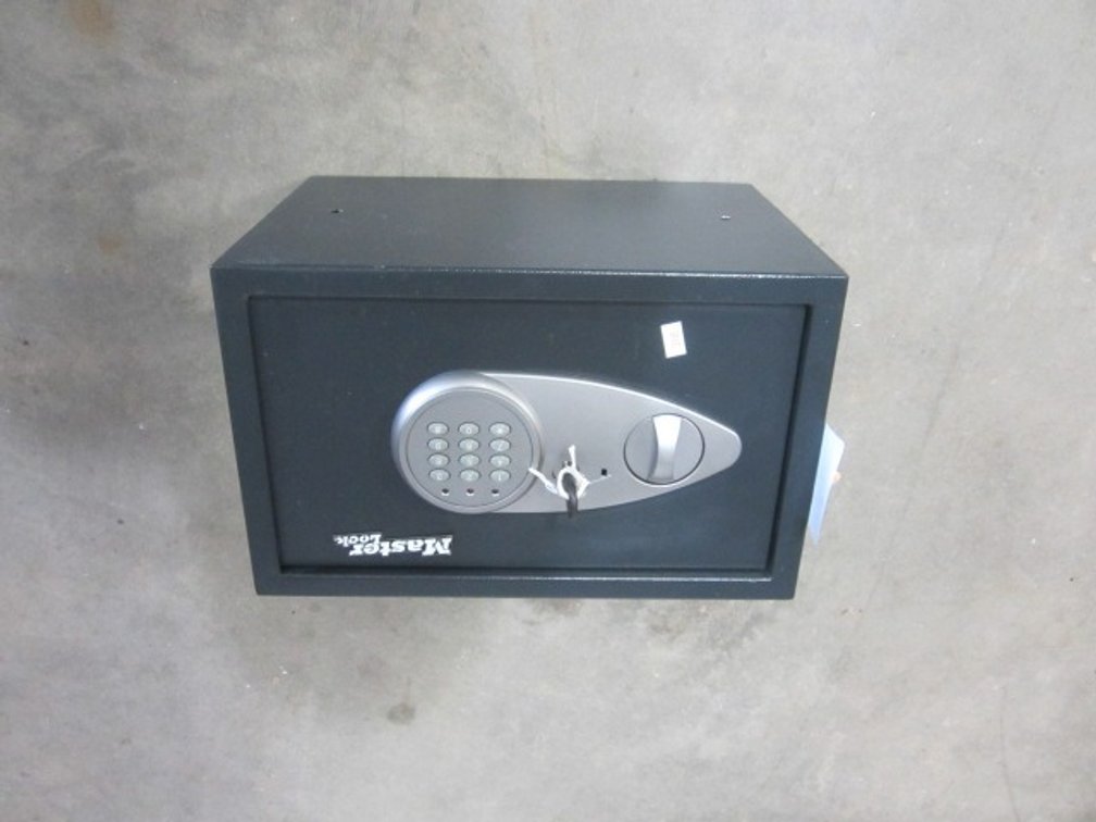 MASTER SAFE