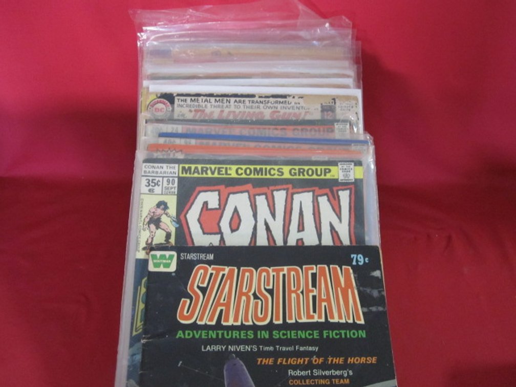 COMIC BOOKS