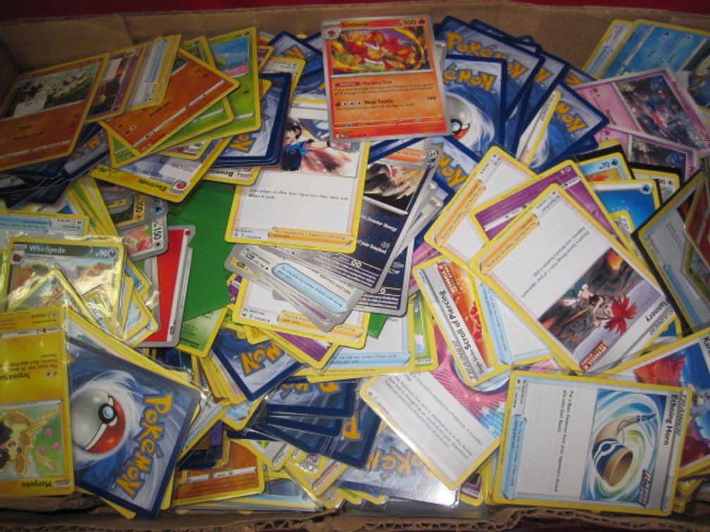 POKEMON CARDS