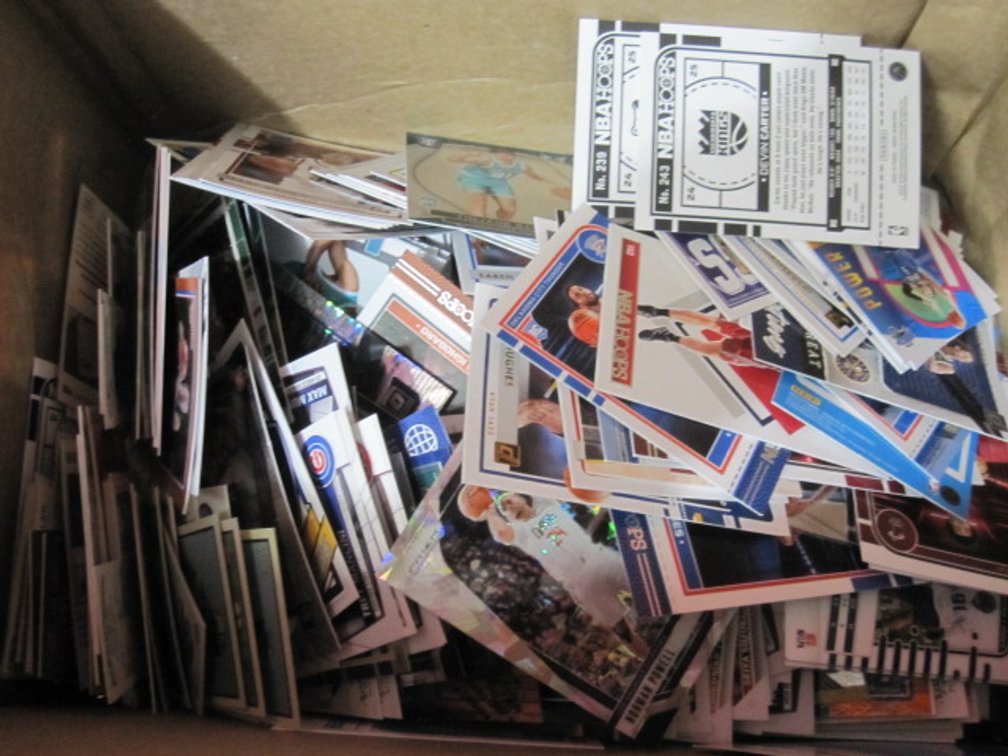 SPORTS CARDS