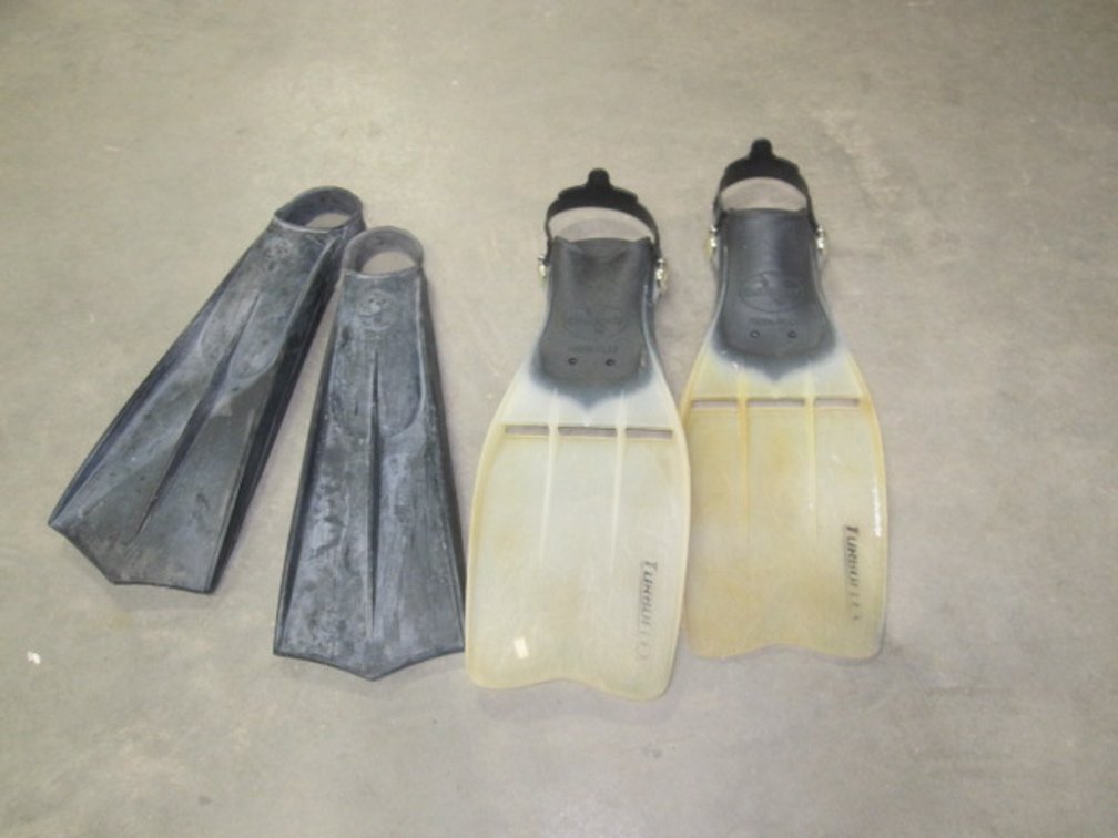 SCUBA FINS