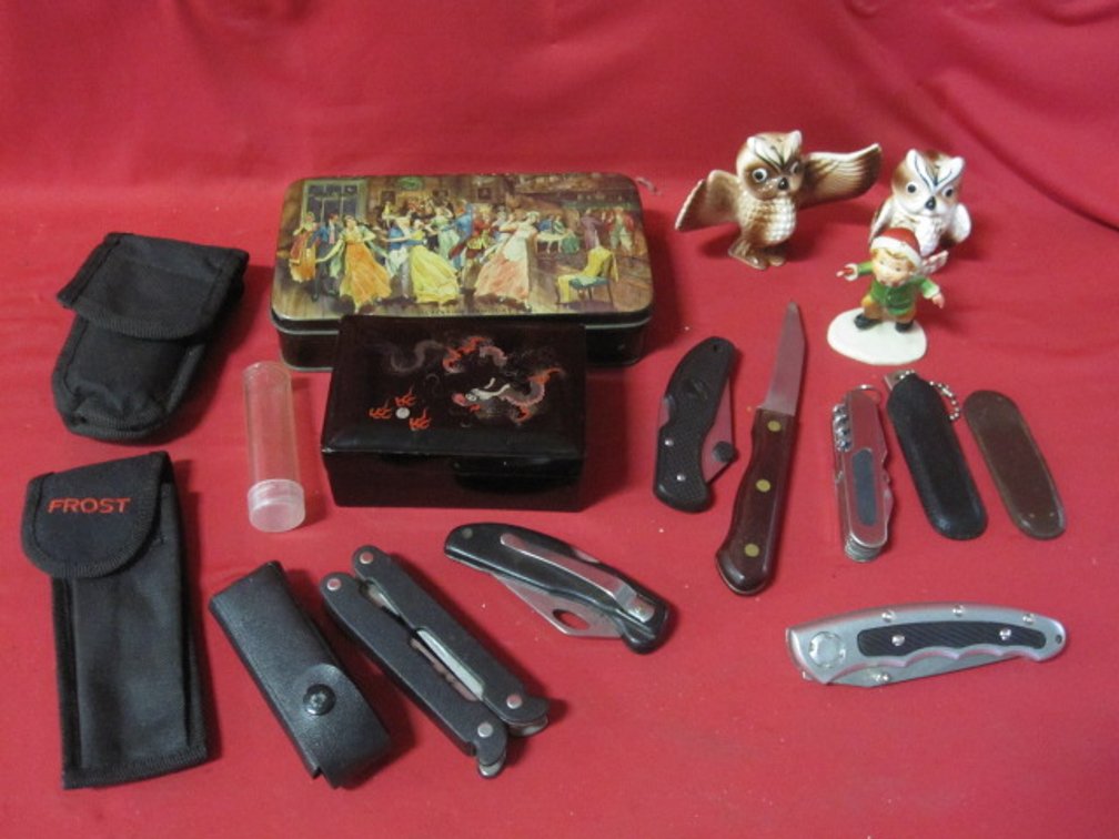 COLLECTIBLES AND KNIVES