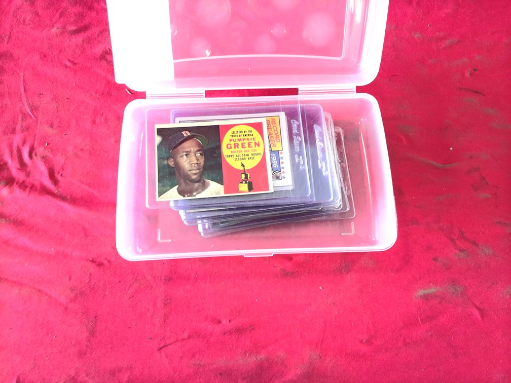 SPORTS CARDS