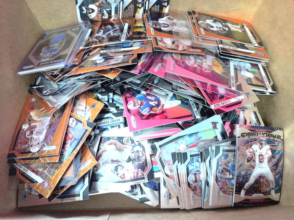 FOOTBALL CARDS