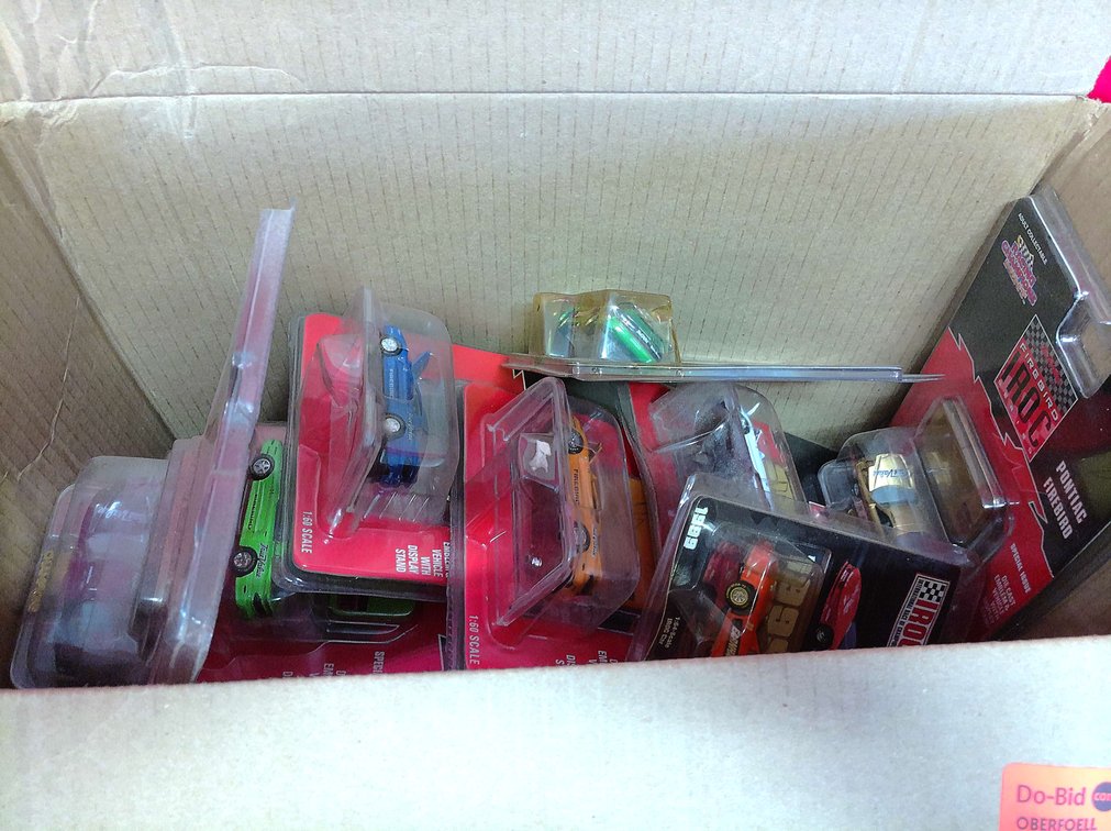 TOY CARS