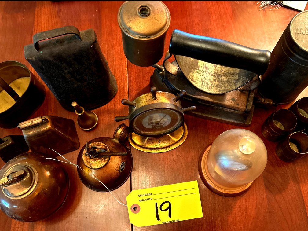 Lot 19