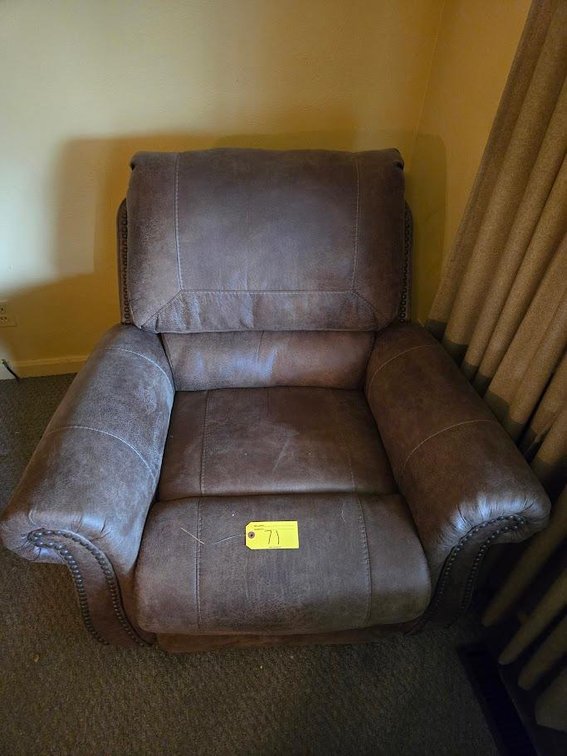 Lot 71