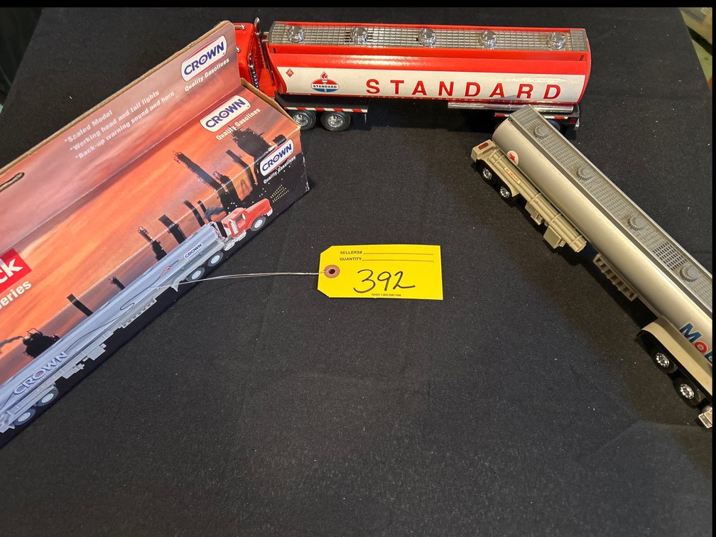 Lot 392