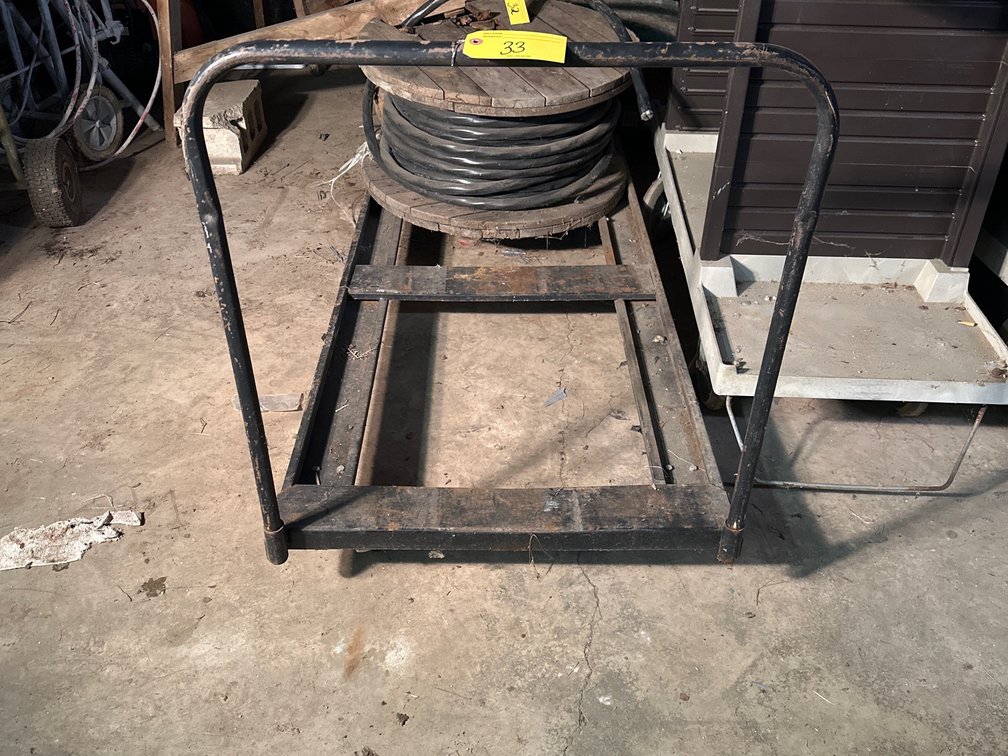 Lot 33