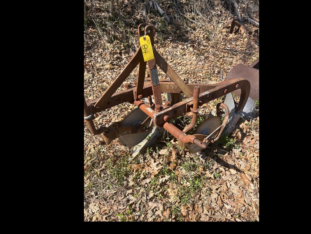 Lot 84