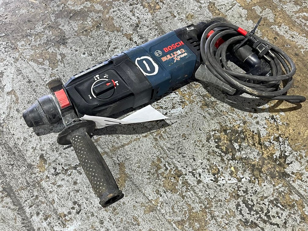 BOSCH BULLDOG X-TREME HAMMER DRILL