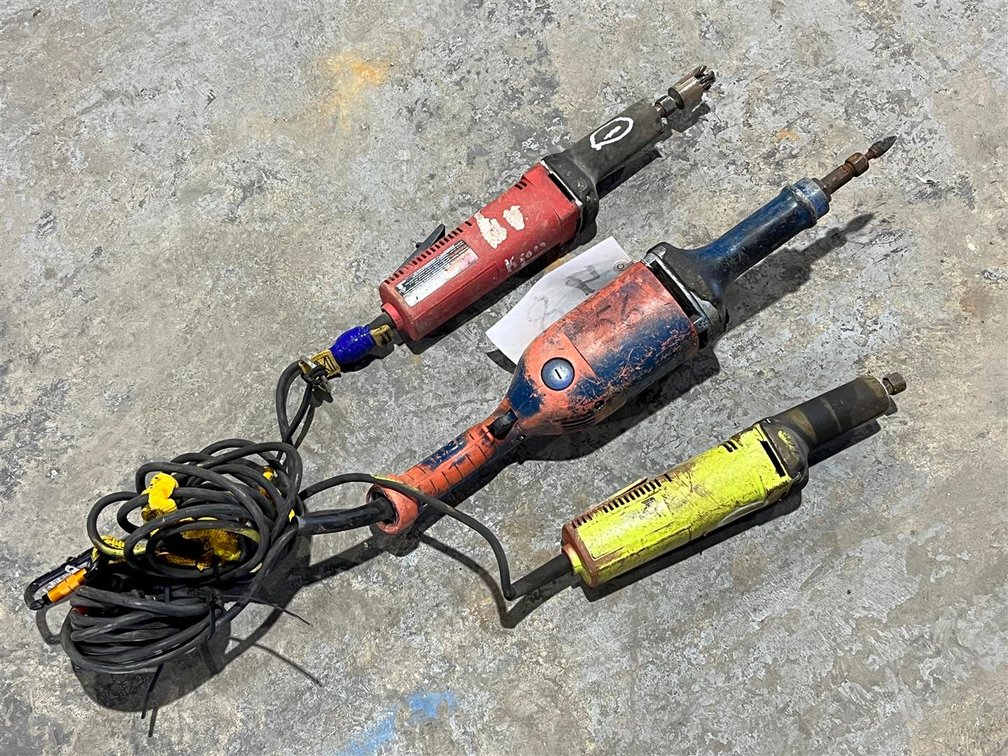 LOT OF THREE MILWAUKEE DIE GRINDERS